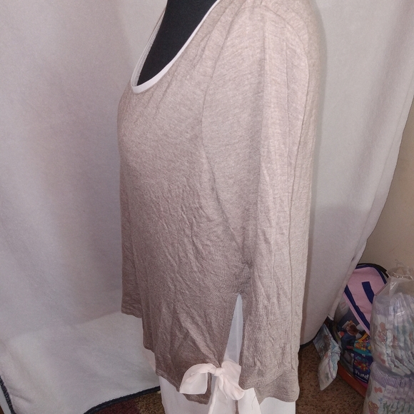 LC Lauren Conrad Cream and Tan Blouse - Picture 14 of 15